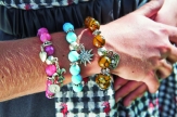 Armband mit Halbedelsteinen Braun